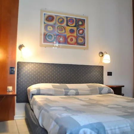 Monolocale Porta San Vitale - Dimore Bolognesi ボローニャ