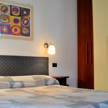 Monolocale Porta San Vitale - Dimore Bolognesi Apartman *